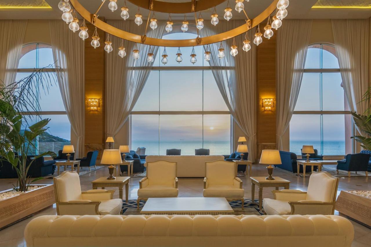 Royal Tulip Korbous Bay Thalasso & Springs (Adults Only) Qorbu Extérieur photo Lobby