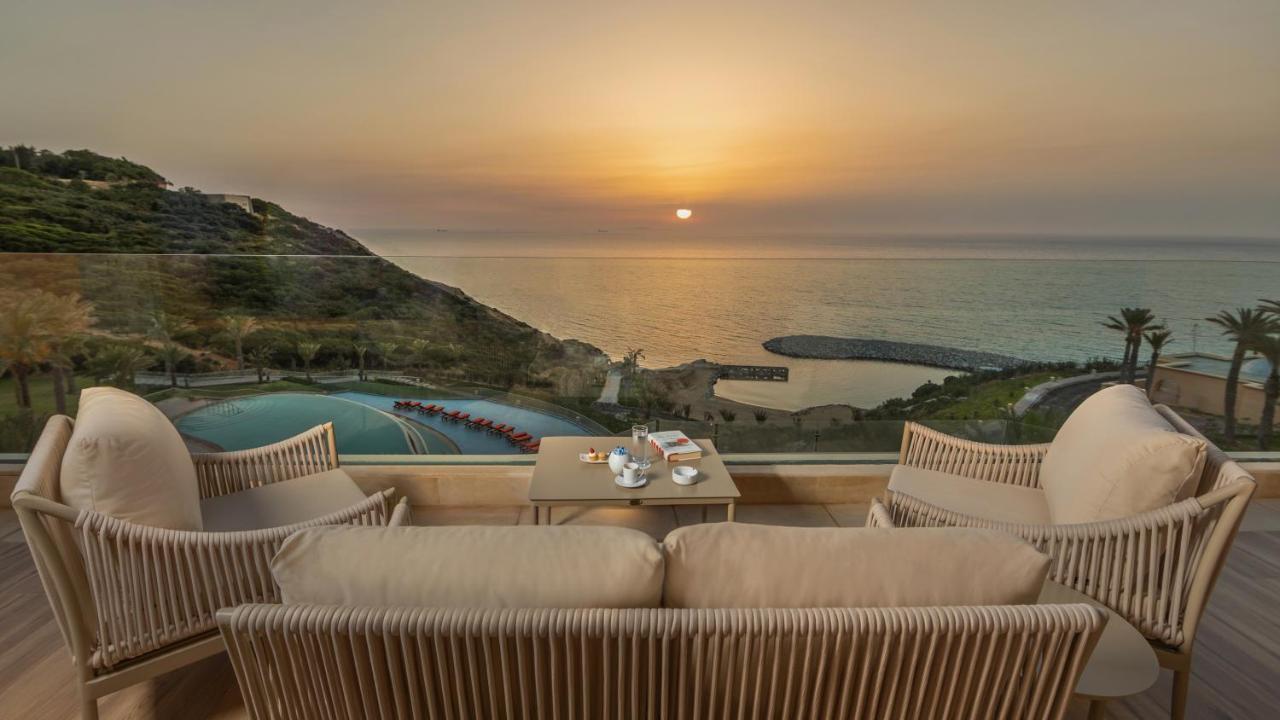 Royal Tulip Korbous Bay Thalasso & Springs (Adults Only) Qorbu Extérieur photo Sunset at the resort