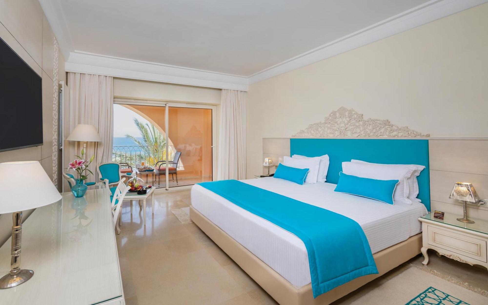 Royal Tulip Korbous Bay Thalasso & Springs (Adults Only) Qorbu Extérieur photo Deluxe Room
